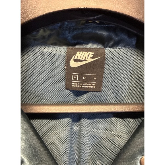 Nike Shiny Greenish Blue Snap Button Jacket Athletic Athleisure Size M - Picture 2 of 7